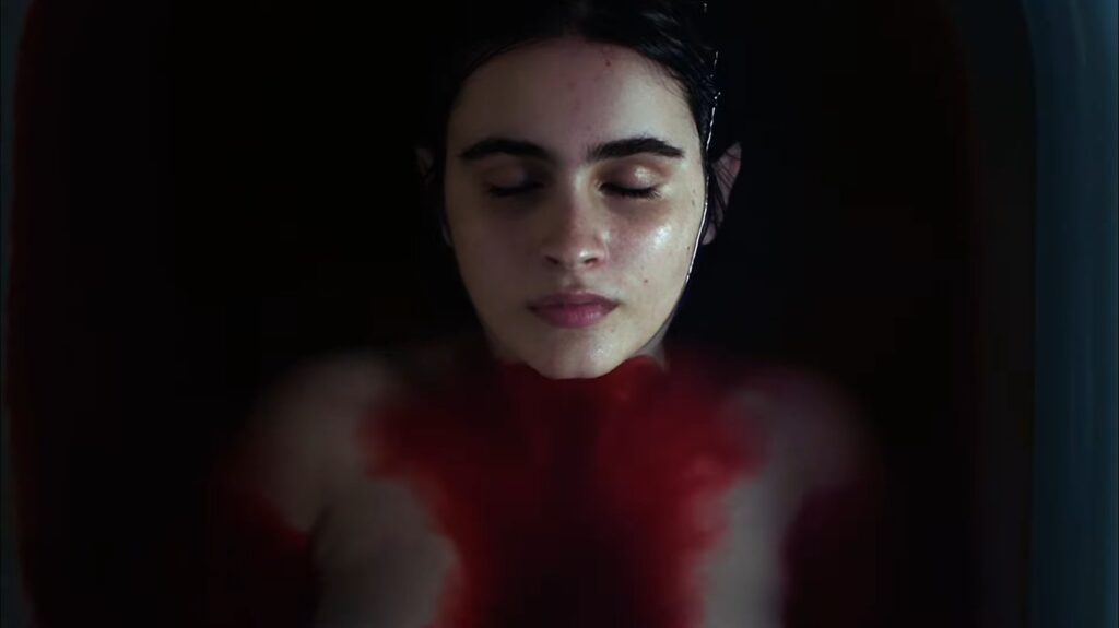 Valentina Herszage interpreta a protagonista Raquel no novo longa de Mariana Barros