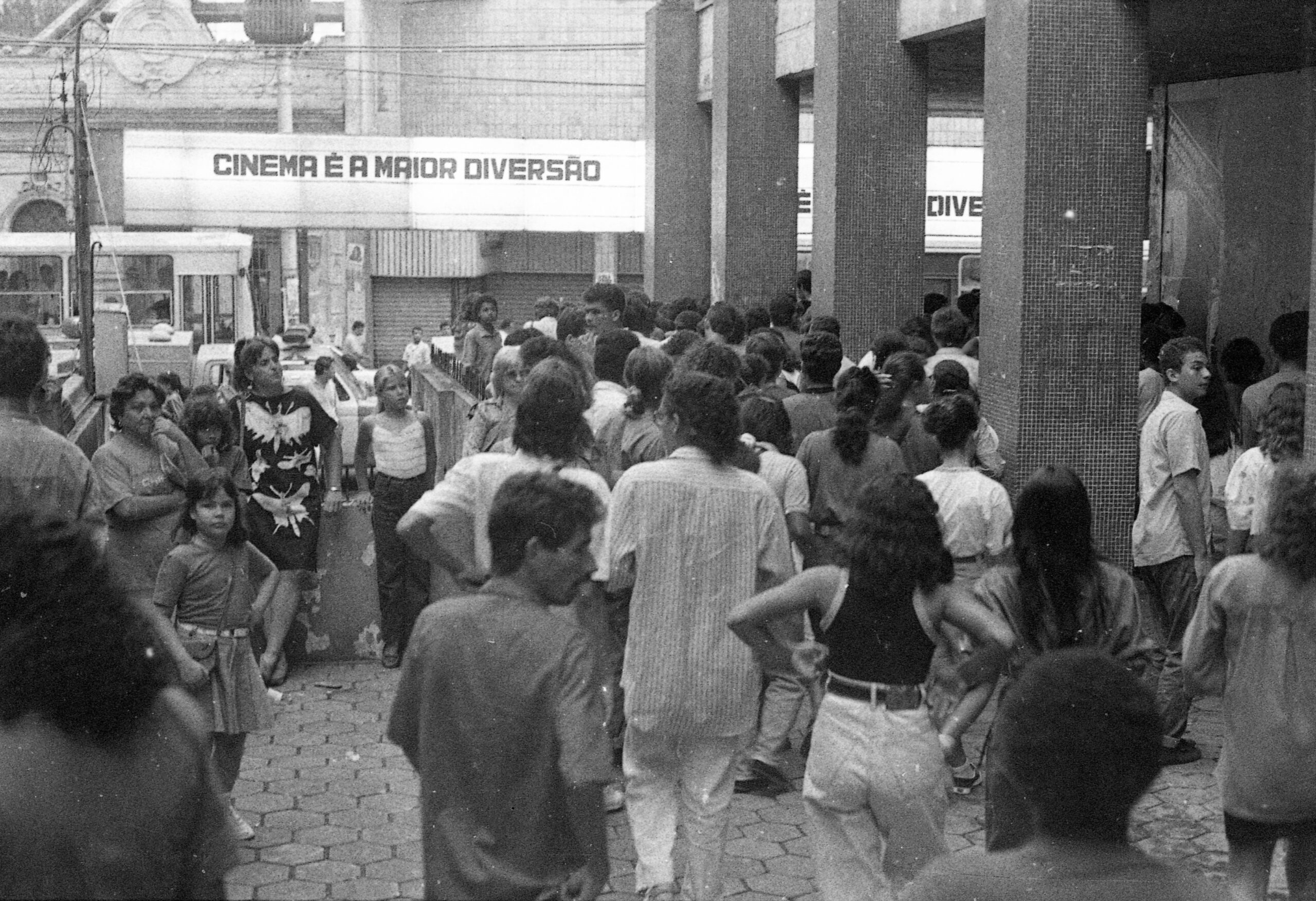 Retratos Fantasmas | 2023