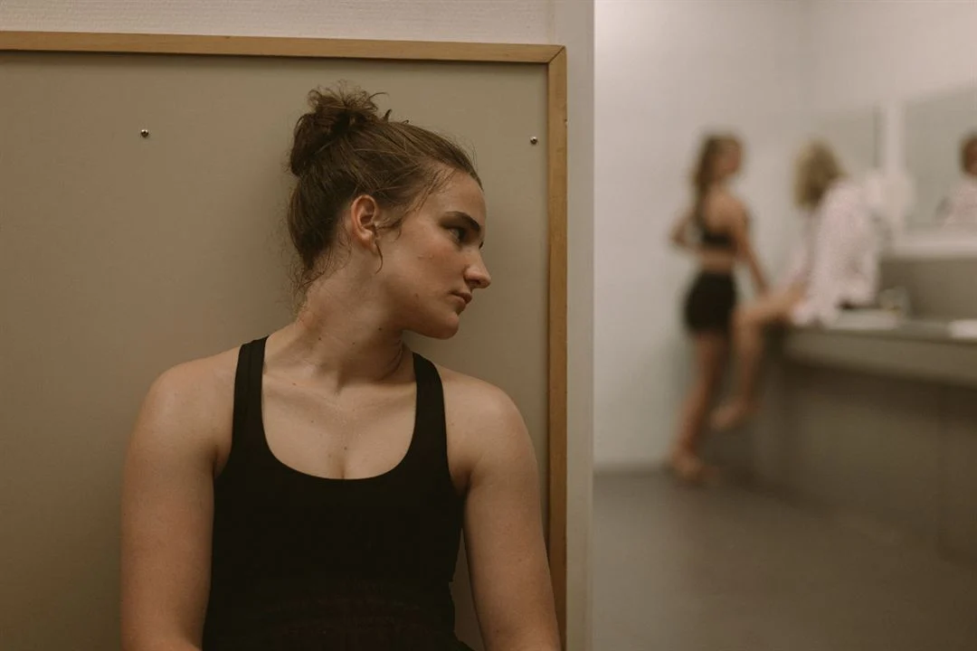 Julie Permanece em Silêncio | 2024